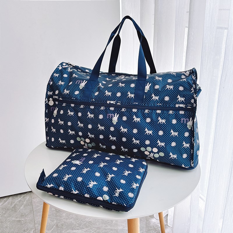 日系卡通折叠旅行袋手提斜挎大容量收纳便携套拉杆出差防水待产包