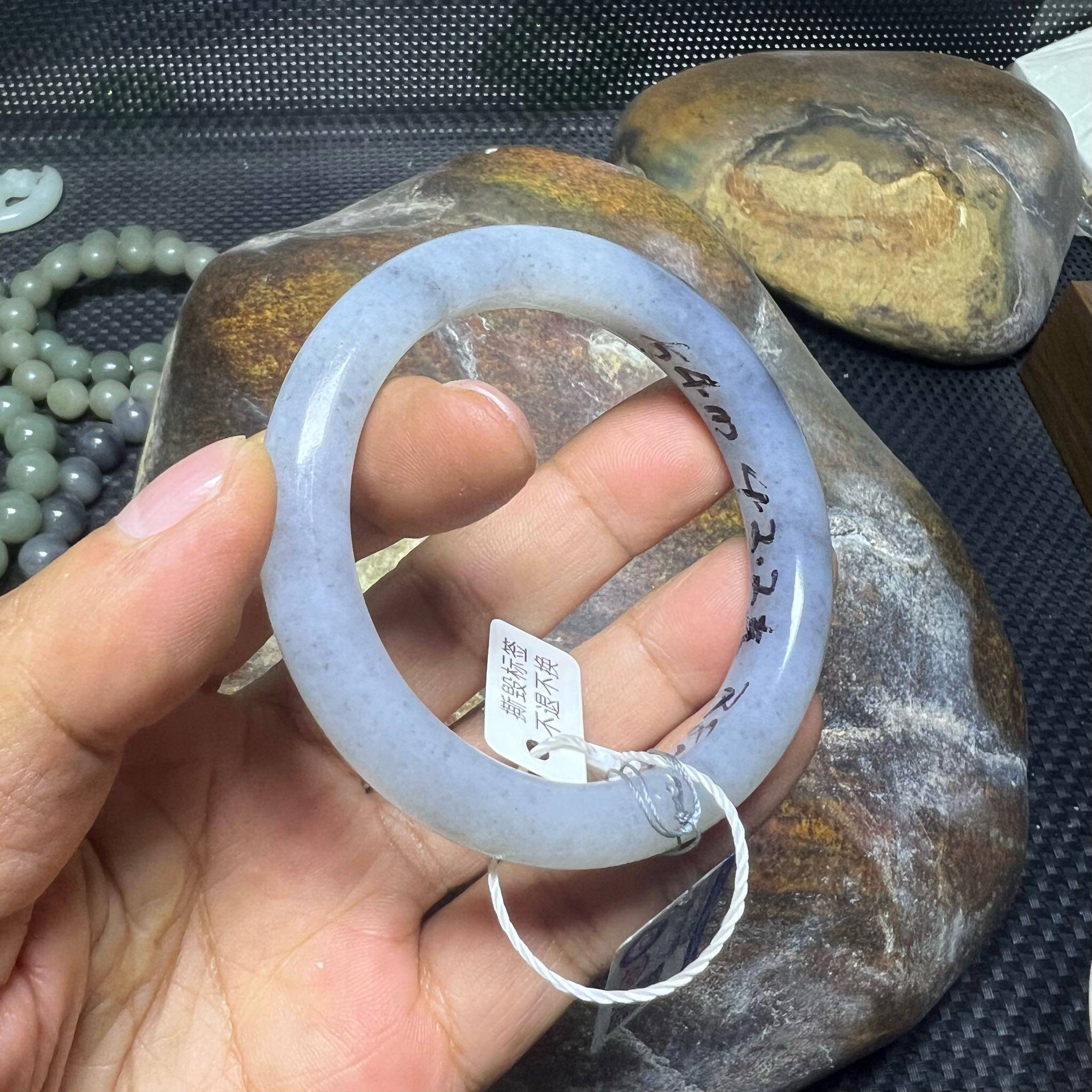 和田玉籽料青花手镯54m m籽料