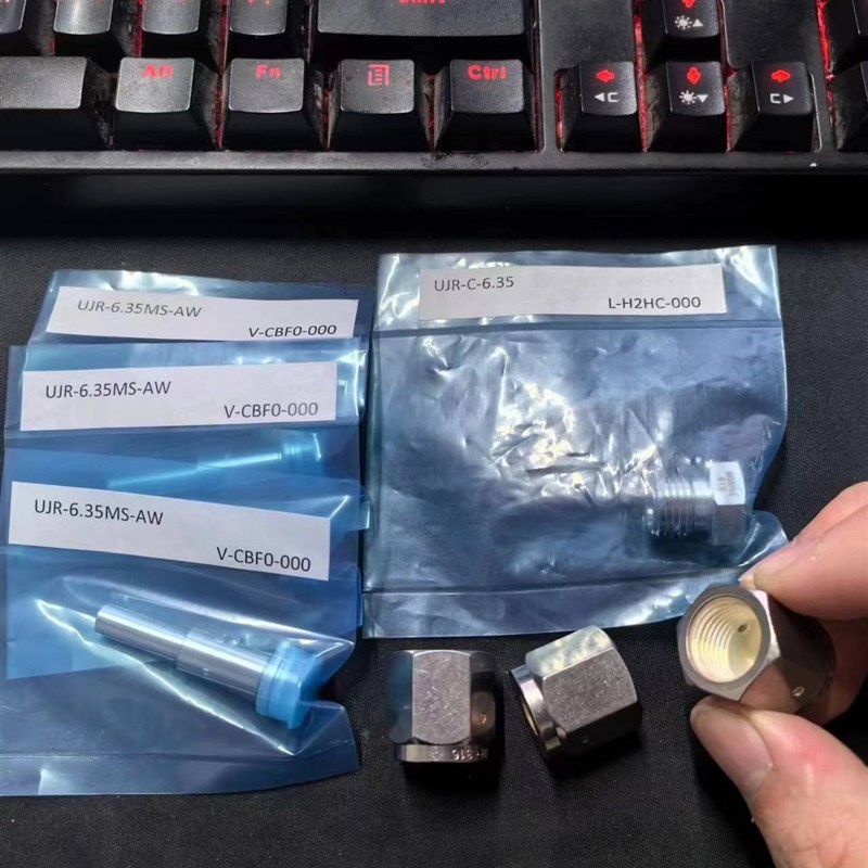 日本富士金Fujikin不锈钢316L原装进口VCR接头超纯净接头EP级UJR