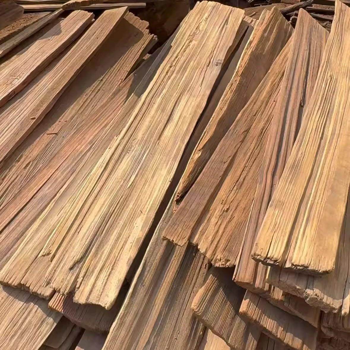 老红松木旧木板实木瓦片屋簷板门头外观设计风化老木板装饰护墙板