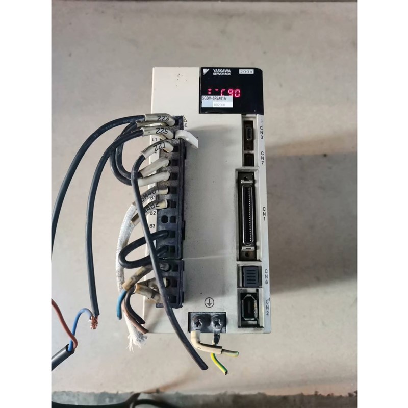 议价安川750w驱动器,型号SGDV-5R5A01A002000