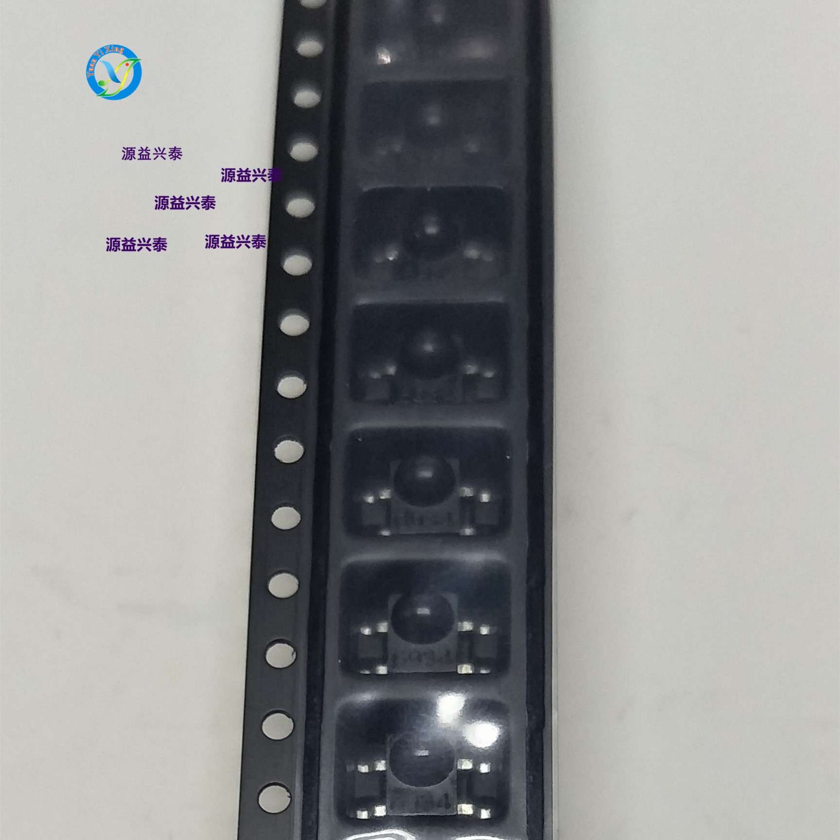 正品进口 IRM-H638T/TR2 红外线贴片接收头 IRM-H638T传感器