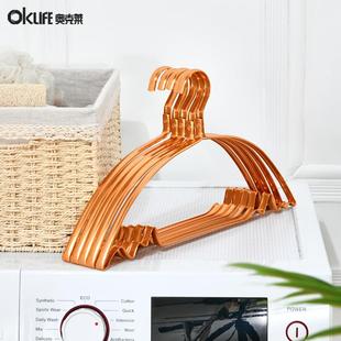 网红绿色衣架家用挂衣无痕衣架轻奢太空铝合金不起包防滑衣服架子