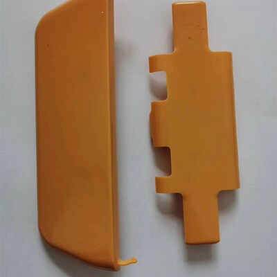 小松挖掘机PC130/200/225/240/260-10-11MO原装驾驶室门合页盖