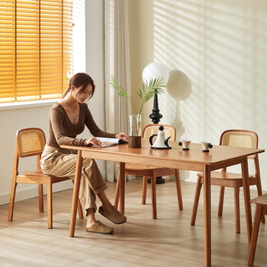 实木北欧餐桌椅饭桌家用小户型现代简约餐厅藤编桌椅一桌四椅组合