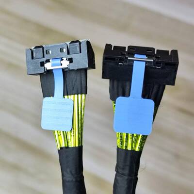 超聚变 Slim SAS SFF-8654 8i UBC 74P数据线线 14270055-005