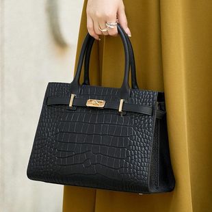 女士手提包鳄鱼斜挎包牛皮女生纹大容量新款高级感包2025凯丽真皮