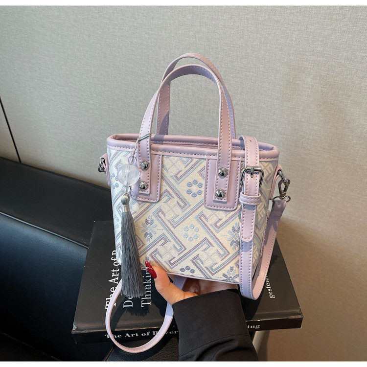 广西壮锦包包手提小众设计感包包女水桶国风包新款时尚通勤单肩,箱包皮具/热销女包/男包,通用款女包,淘宝优惠券,粉丝福利购,淘宝优惠卷