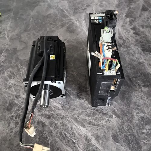 禾川伺服电机驱动套装,驱动器;XD5A75A-11.   7