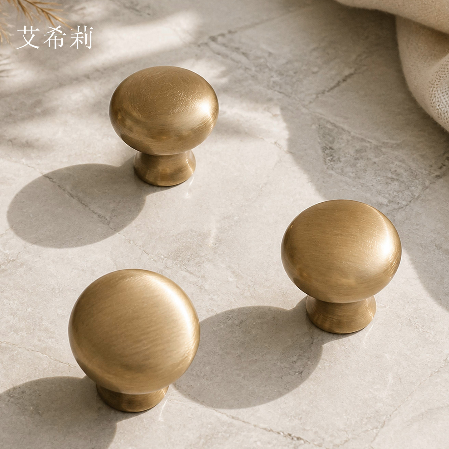 中古风法式黄铜极简拉手衣柜子门橱柜抽屉单孔古铜色圆形复古把手