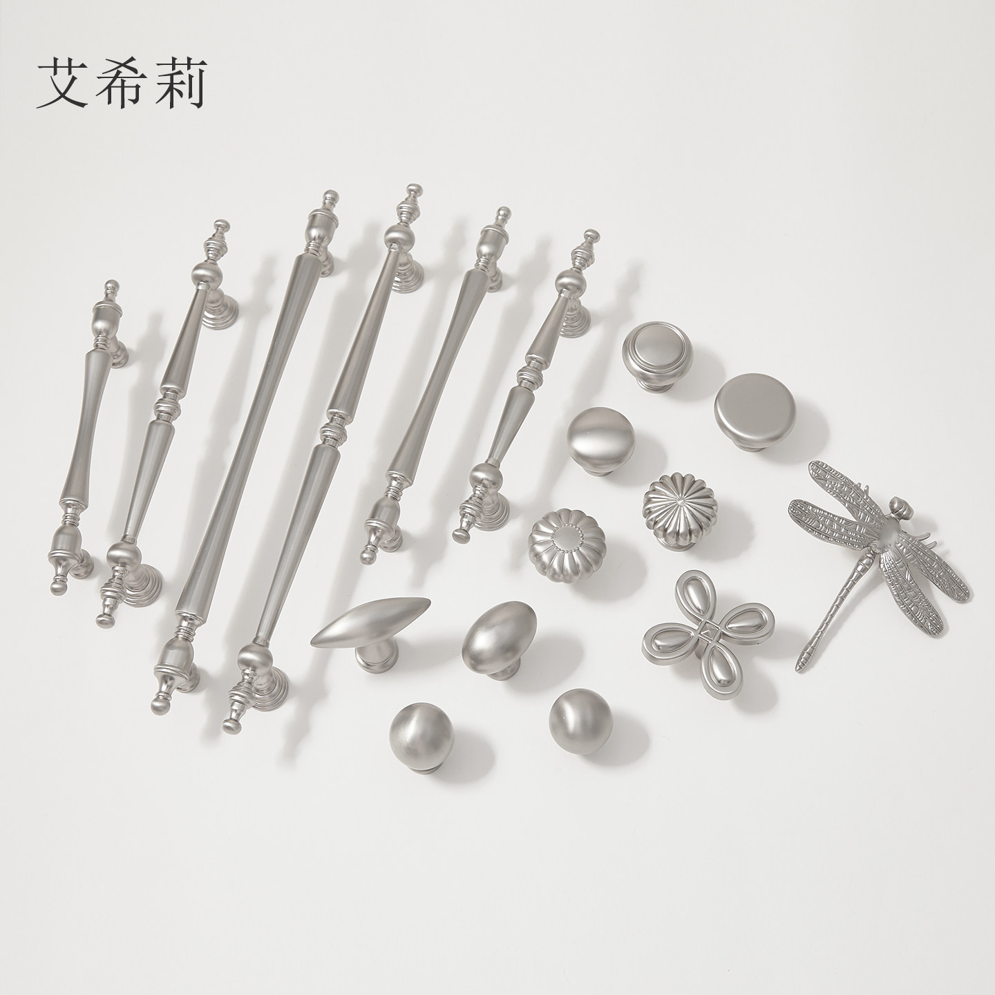 艾希莉银色哑光黄铜柜门抽屉拉手图片