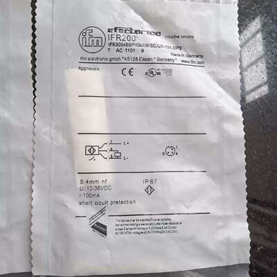 IFR200全新德国进口原装易福门接近感应器  实物拍议价