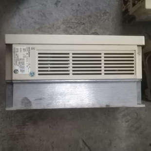 1.5K拍摄成议价 AX520 原装 变频器MD