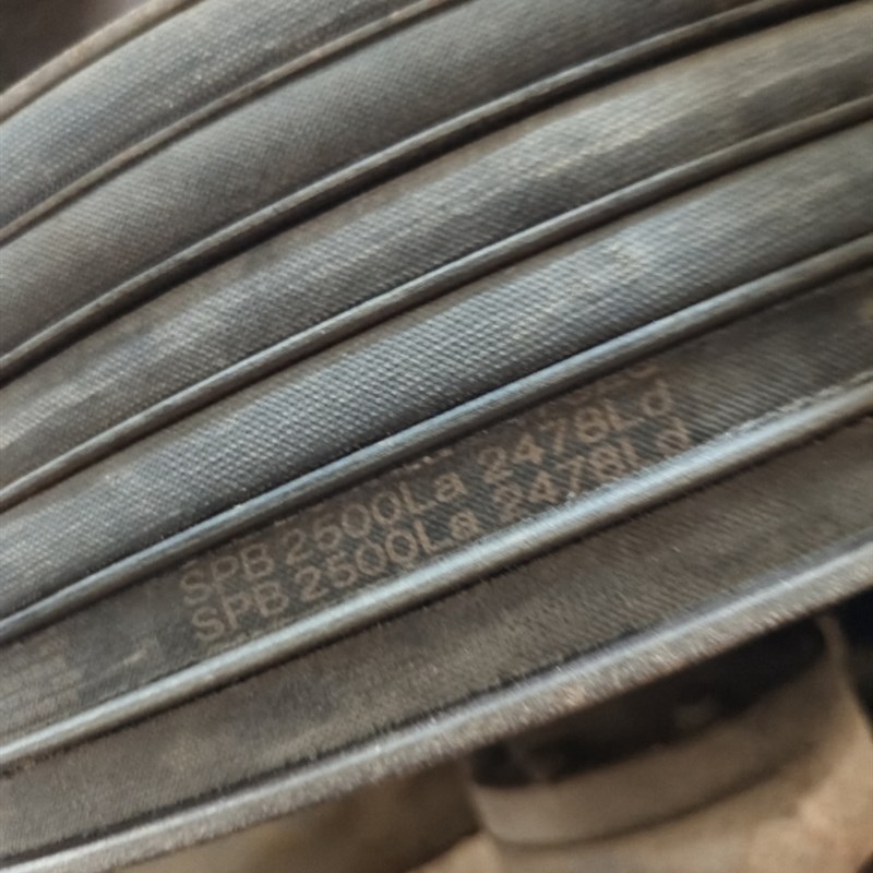 电机皮带 三角皮带SPB2500La 2478Ld窄V带传动带