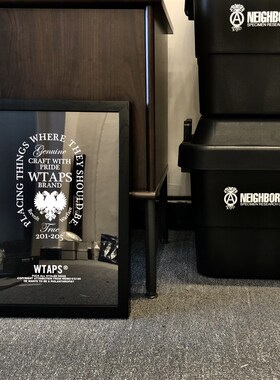 ARMOR MADNESS 创作 西山彻艺术衍生品 潮流装饰画 日潮背景版画