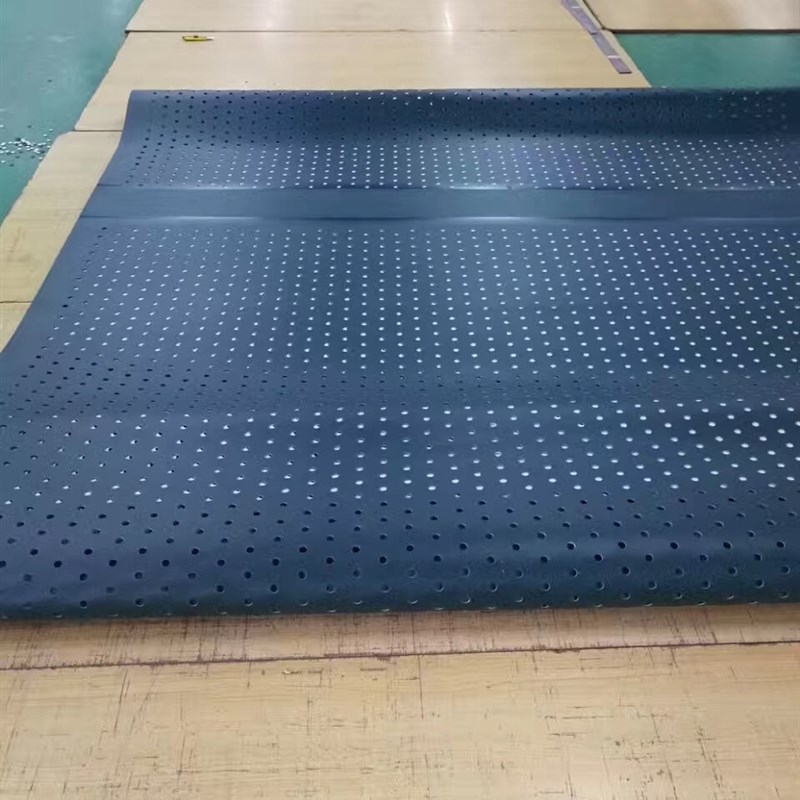 输送带表面打孔透风 激光精准打孔冲孔 封切机制袋机手套机械皮带