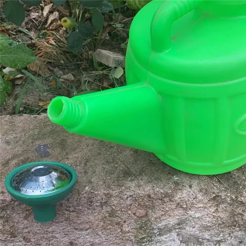 有弹性绿色喷头养花浇水浇菜浇地浇花洒水壶灌溉园林花卉喷水壶嘴