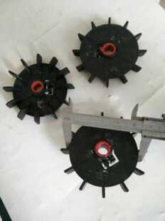 凌霄水泵电机风叶 清水泵电机专用风扇 黑色可调节轴孔 塑料风叶