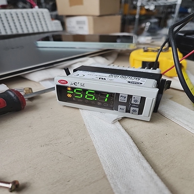 CAREL温度控制器MCH2001030快速发货