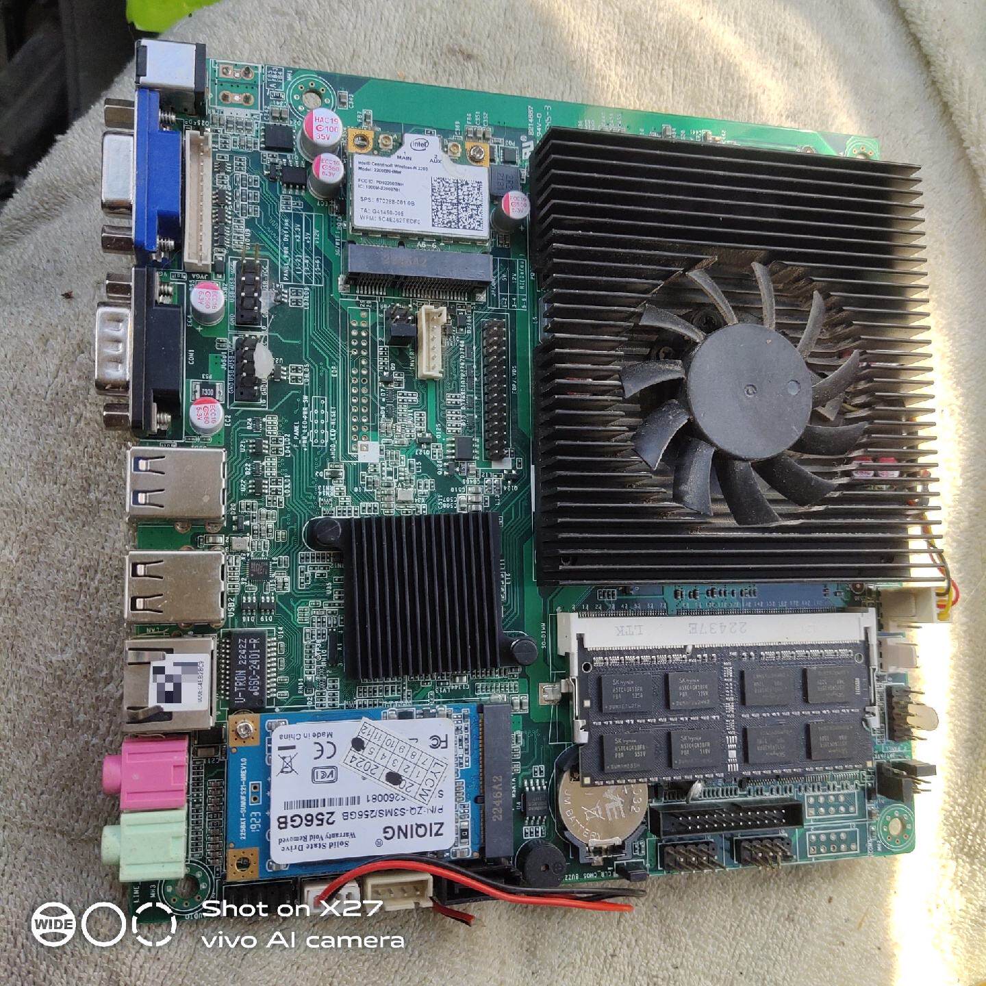 XT-HM65NL-2CE3 V0A工控主板，件，带i3—议价