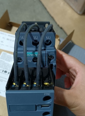 SIEMENS西门子西门子切换电容接触器3RT26261议价