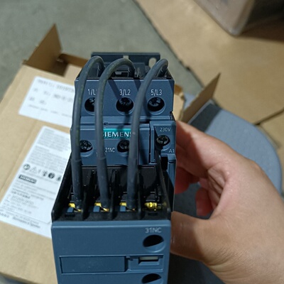 SIEMENS西门子西门子切换电容接触器3RT26261议价