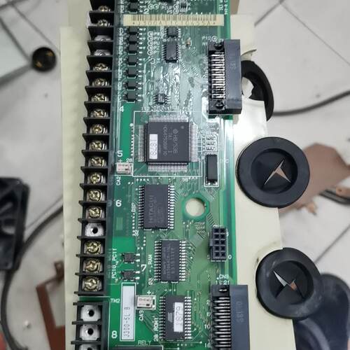 日立变频器J300主板J3005L-议价