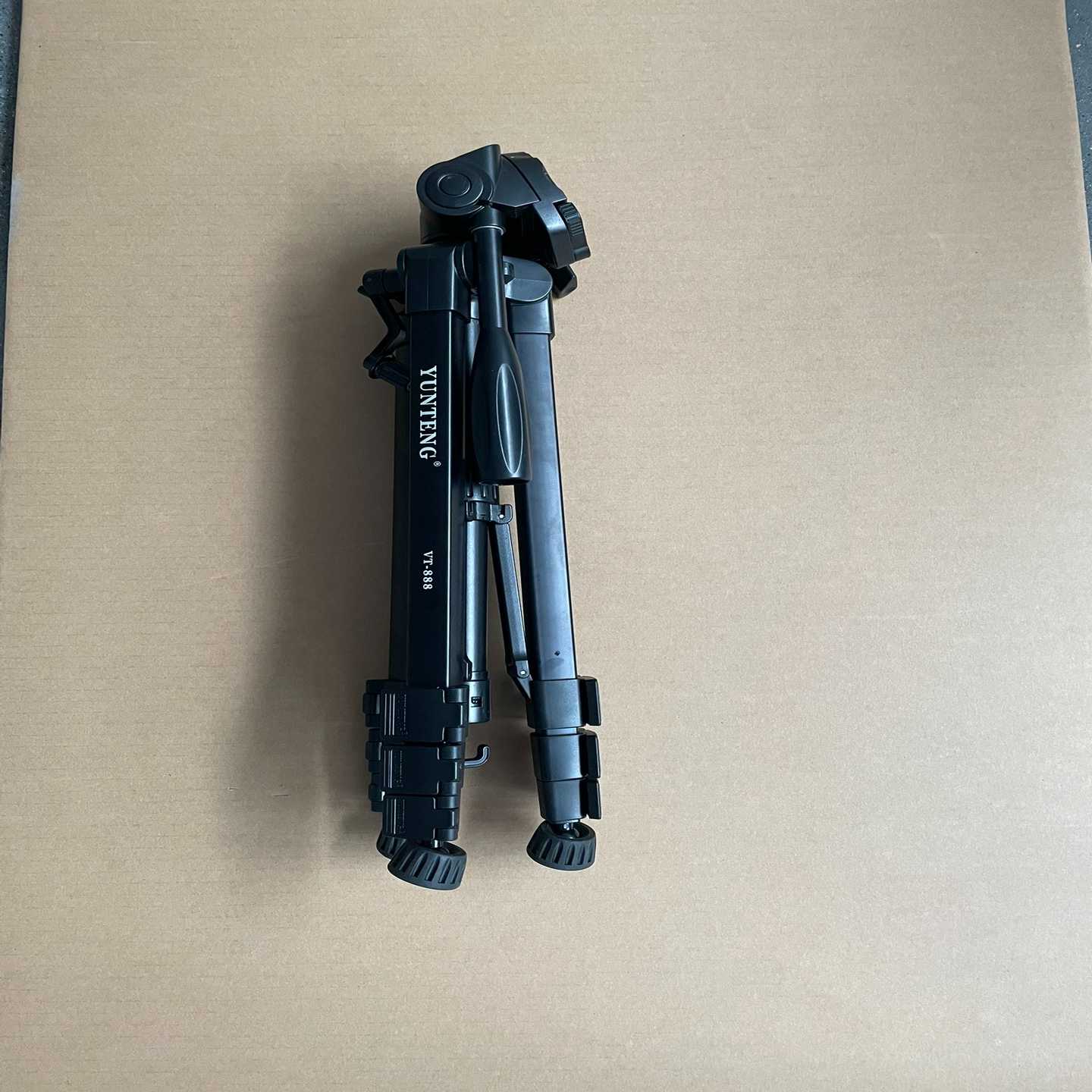 云腾VT888单反相机三脚架--议价商品