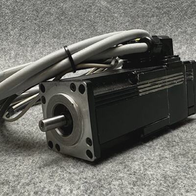 INFRANOR  MAVILOR  Type MLL055  Servomotor   Ref. LL055A.90.