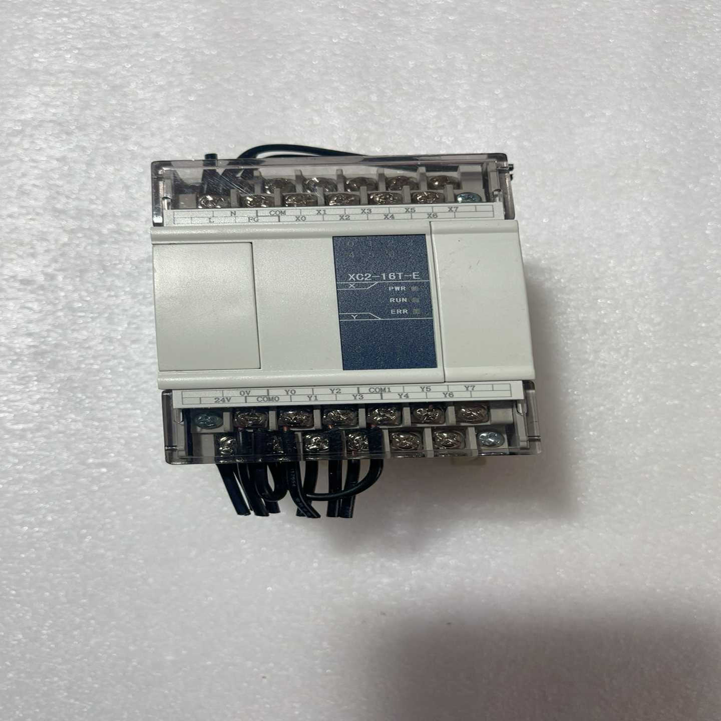 议价信捷PLCXC2-16T-E一台成色新