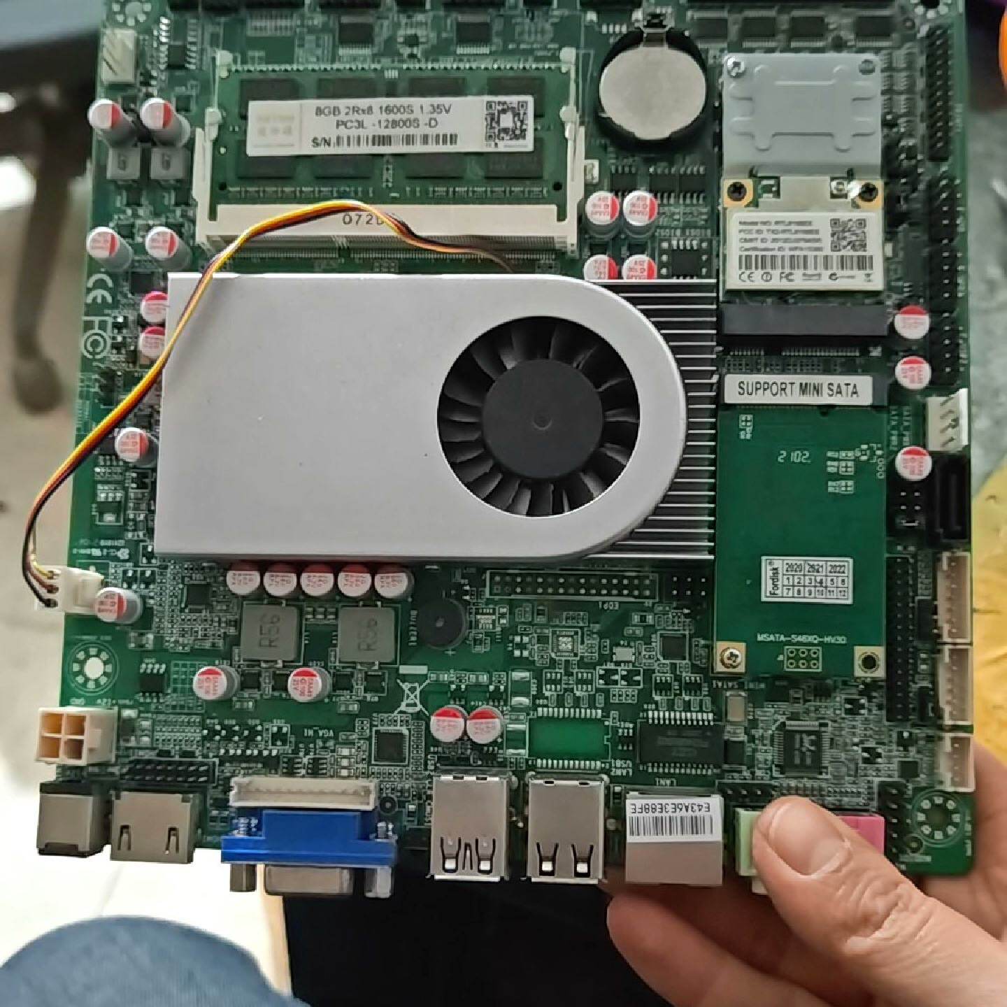 议价ZO4005UT6C1L主板DDR38G内存一个议价