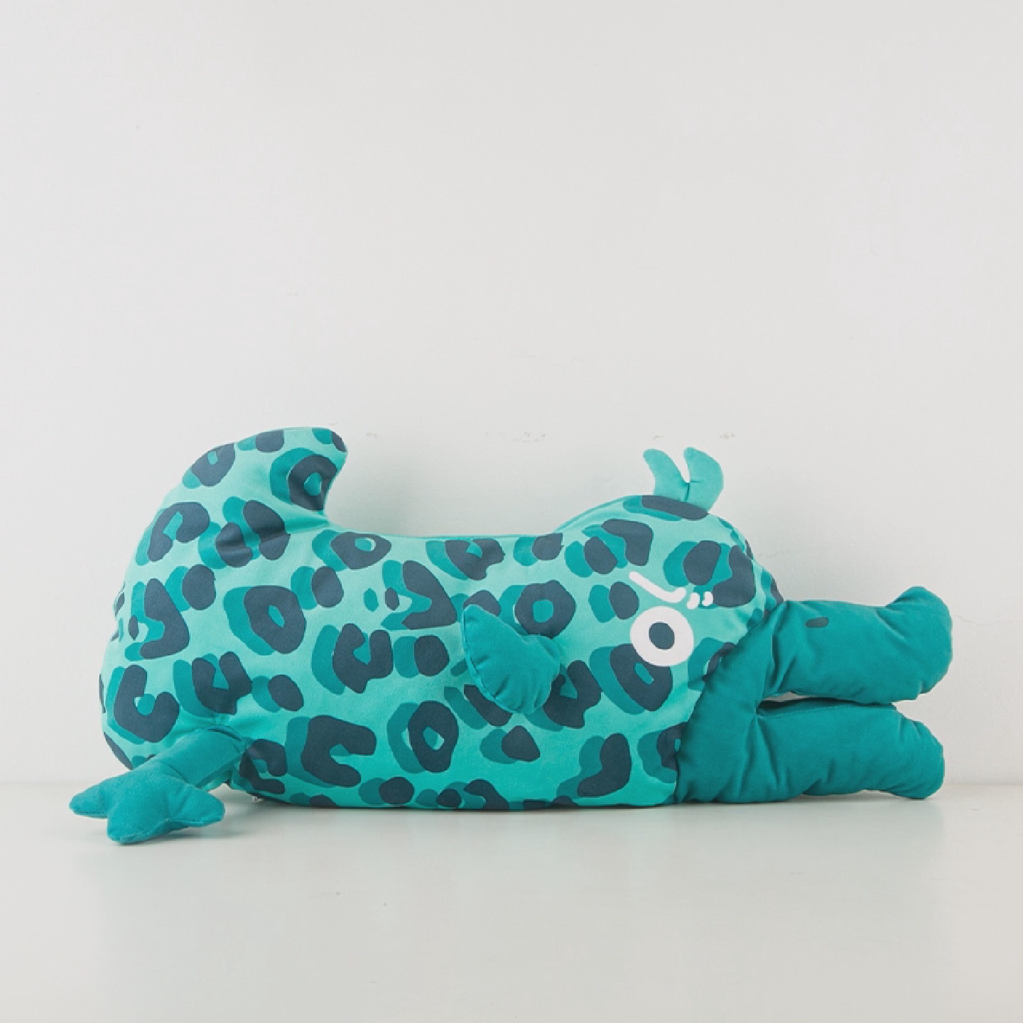 捕梦岛异形玩偶鸭两用抱枕被抱枕毯午睡枕办公室车用毛毯可收纳毯