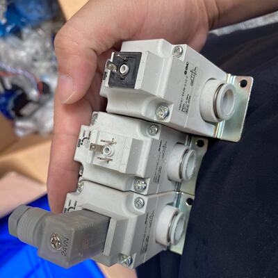 议价SMC（7.20）电磁阀VQ31A1-5YZB-C12-F，