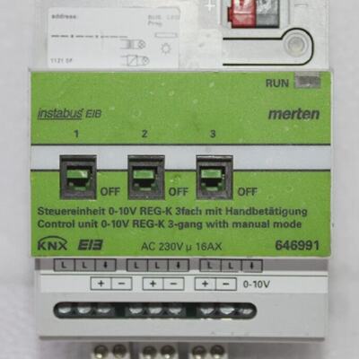 Schneider Merten 646991 Controller 010V REGK  3Way with Manu