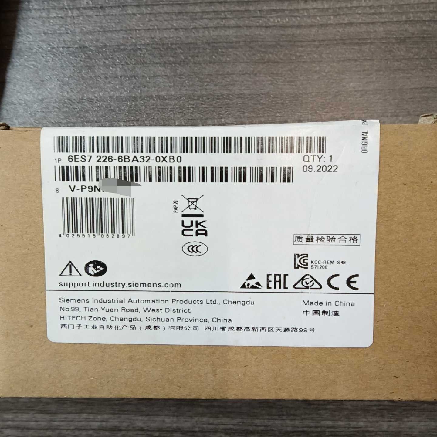 西门子6ES7226-6BA32-0XB0，全新原装正品，--议价商品