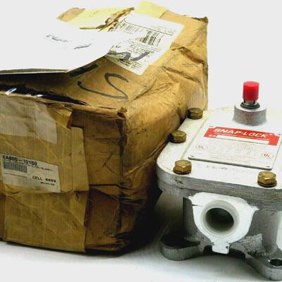 NEW NAMCO CONTROLS EA80010150 LIMIT SWITCH EA80010150