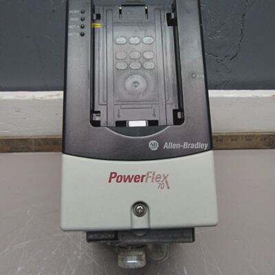 ALLEN BRADLEY POWERFLEX70 20AD2P1A0AYNNDNN 1.0HP 480V XLNT U