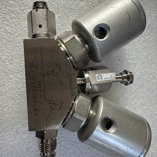 Swagelok三通隔膜阀，型号6LV-DV7206P-AA--议价商品