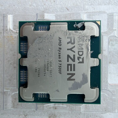 议价7500F盒装CPU几乎散热器没用过包议价