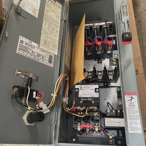 C Square D 8538SCG34V86CF4P1TX11 Type 1 Starter Comb Switch