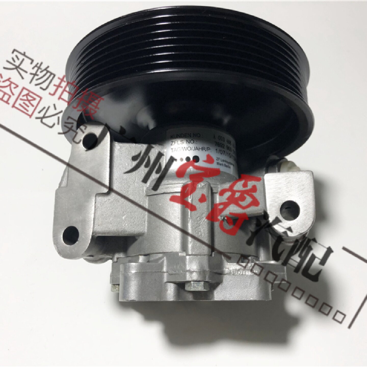 适用W204奔驰C级E级W211方向机C180转向C200助力泵E200