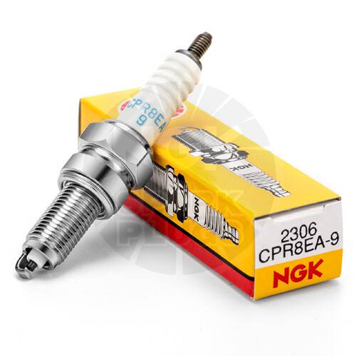 NGK摩托车火花塞CPR8EA9铱金适用立刻318踏板250T350T火花塞