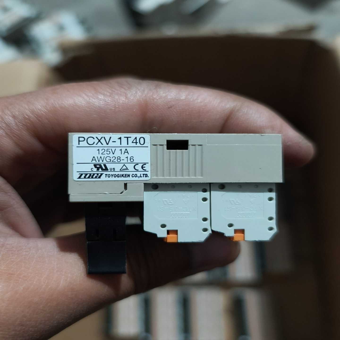 全新沒包装东洋技研TOYOGIKEN端子台PCXV-1T40--议价商品