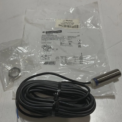 TELEMECANIQUE  XS518BLPAL10  CYLINDER PROXIMITY SENSOR 18MM