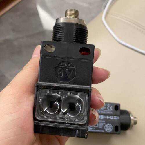 溢价-42GRU9000QD