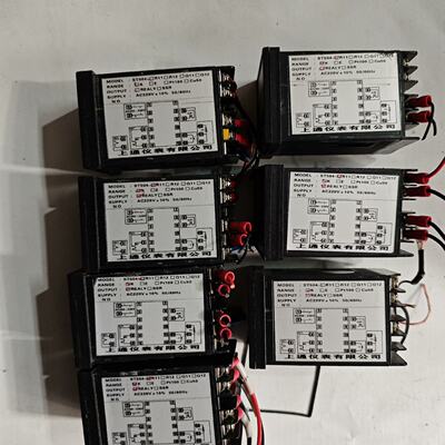 上通温控表型号ST504R11K型REALY拍前询价下单
