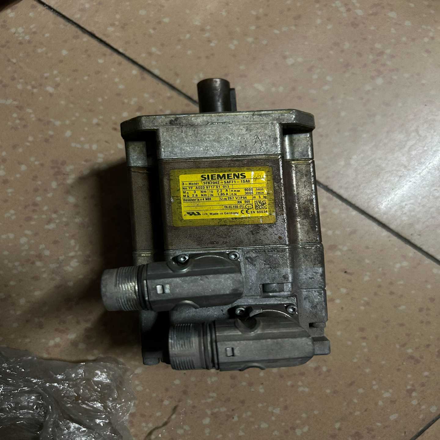 售前询价询价-电机1FK7042-5AF71-1SA0货