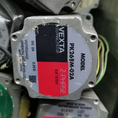 寻《VEXTA东方两相高精度步进电机PK266M03BPK2