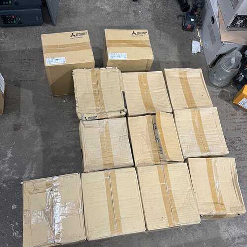 全新三菱变频器E740FRE7407.5KSCTM-议价