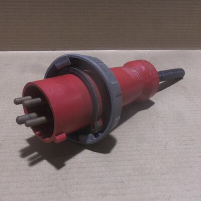 HUBBELL 430P7W PIN  SLEEVE WATERTIGHT PLUG 30A 3PH 480V 3P 4